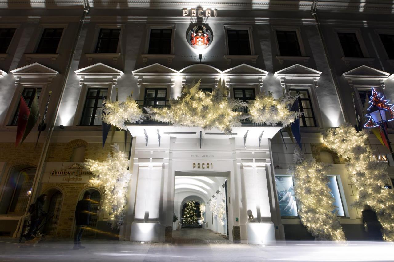 Hotel Pacai, Vilnius, A Member Of Design Hotels Luaran gambar The main entrance of the National Museum of Singapore