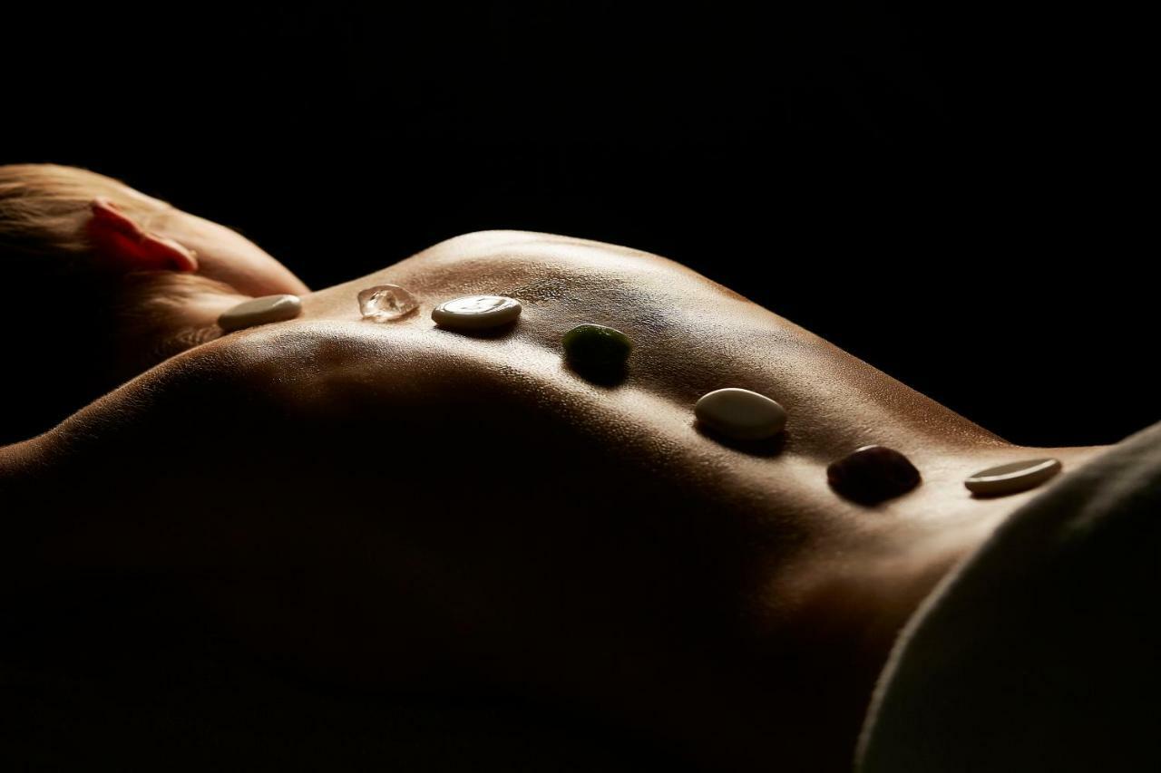 Hotel Pacai, Vilnius, A Member Of Design Hotels Luaran gambar Hot stone massage
