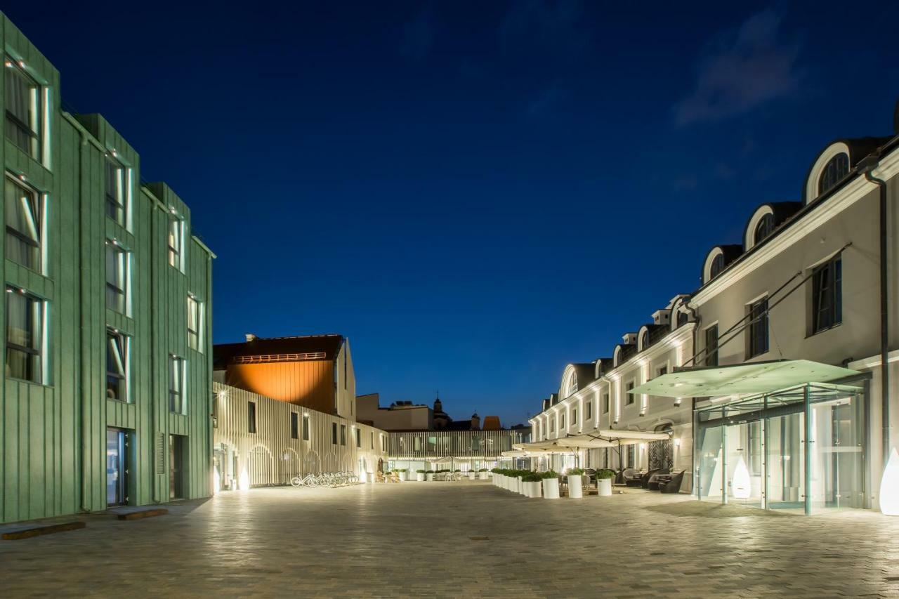 Hotel Pacai, Vilnius, A Member Of Design Hotels Luaran gambar The new campus of the University of Novi Sad