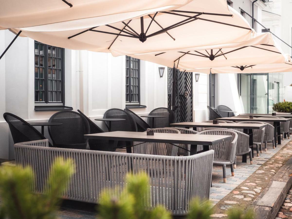 Hotel Pacai, Vilnius, A Member Of Design Hotels Luaran gambar The Terrace at The Park