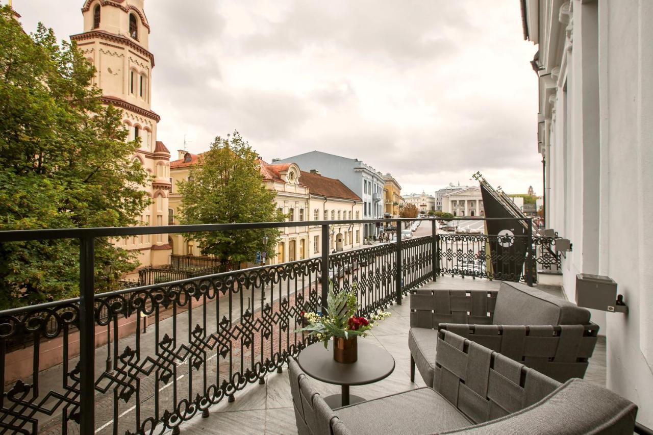 Hotel Pacai, Vilnius, A Member Of Design Hotels Luaran gambar A balcony in Vilnius, Lithuania