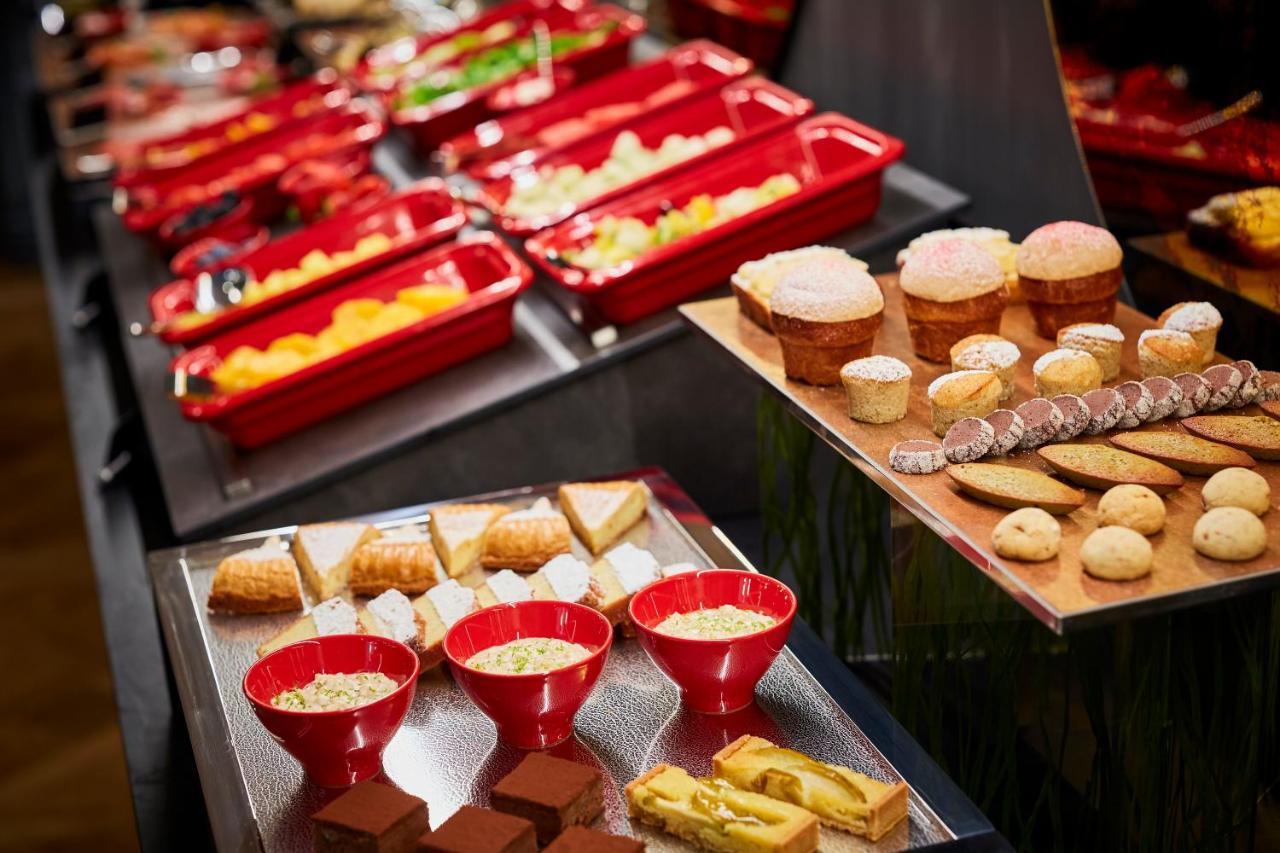 Hotel Pacai, Vilnius, A Member Of Design Hotels Luaran gambar A buffet at a hotel